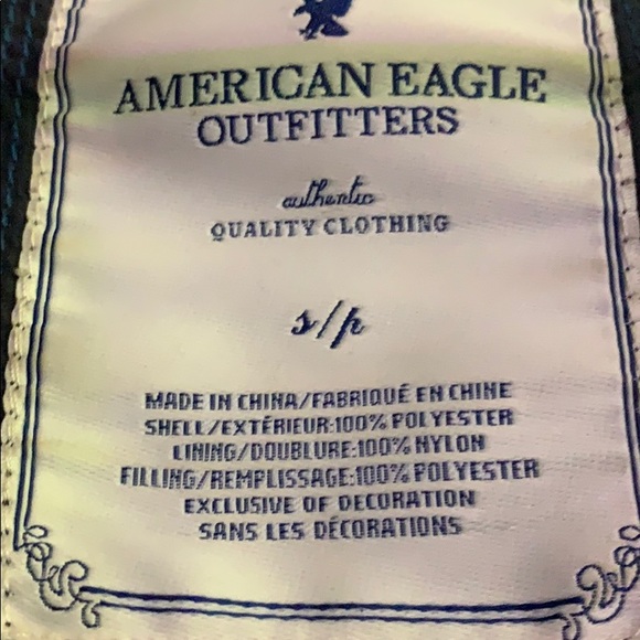 American Eagle Vest with hood - Picture 2 of 5